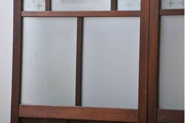 すりガラスと模様ガラス入りガラス戸2枚