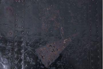アンティーク家具　アンティーク 脚付き!ブラックトランク(テーブル)