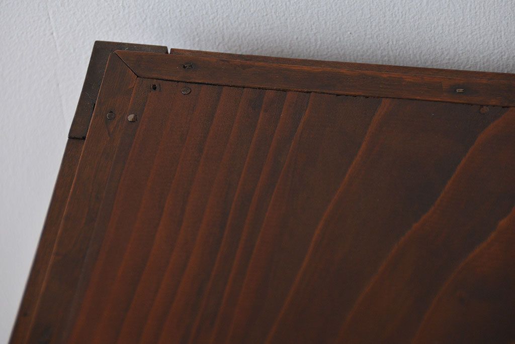 レトロ家具　昭和レトロ モールガラス入り!スリムな縦型脚付き戸棚