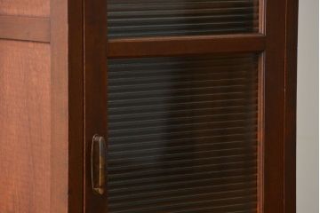 レトロ家具　昭和レトロ モールガラス入り!スリムな縦型脚付き戸棚
