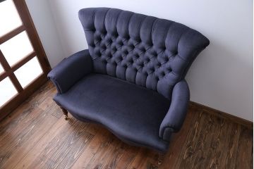 アンティーク家具　イギリスアンティーク 上質!小振りなウィングバック2Pラブソファ(ウイングバックソファ)