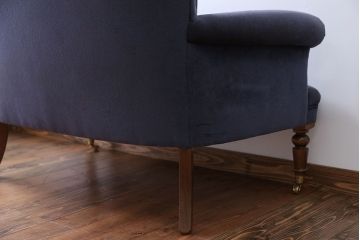 アンティーク家具　イギリスアンティーク 上質!小振りなウィングバック2Pラブソファ(ウイングバックソファ)