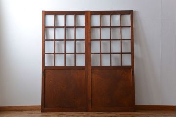 市松模様ガラスの背の高いガラス格子戸2枚セット