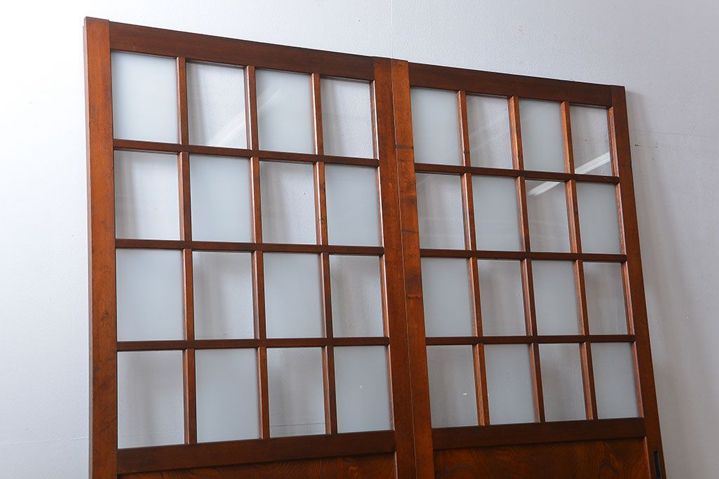 市松模様ガラスの背の高いガラス格子戸2枚セット