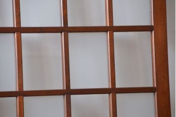 市松模様ガラスの背の高いガラス格子戸2枚セット