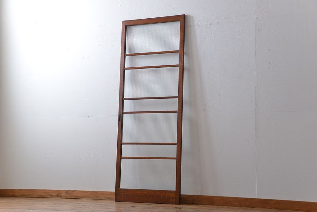 アンティーク　モールガラスとデザインガラス入りのガラス戸