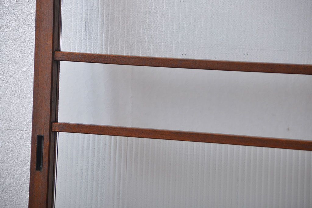 アンティーク　モールガラスとデザインガラス入りのガラス戸