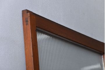 アンティーク　モールガラスとデザインガラス入りのガラス戸