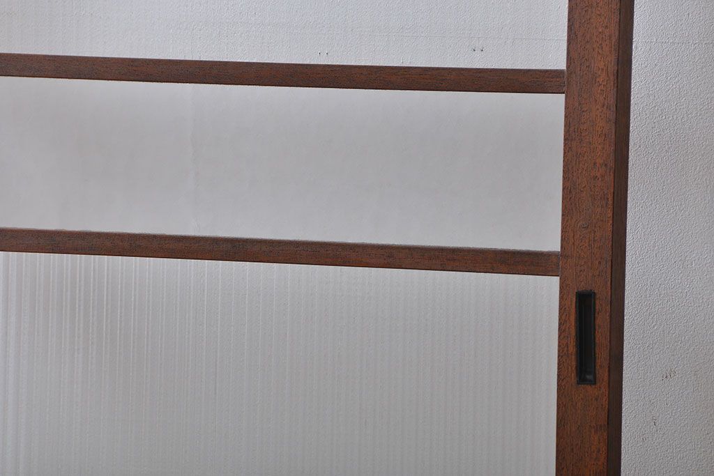 アンティーク　モールガラスとデザインガラス入りのガラス戸