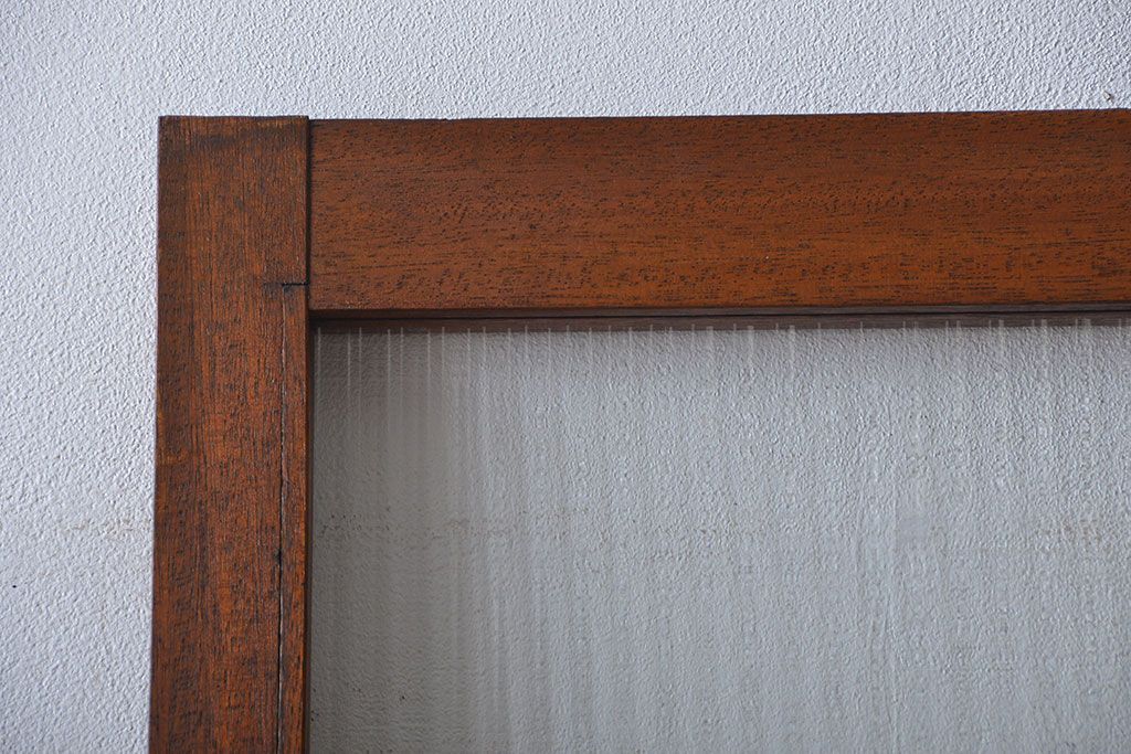 アンティーク　モールガラスとデザインガラス入りのガラス戸