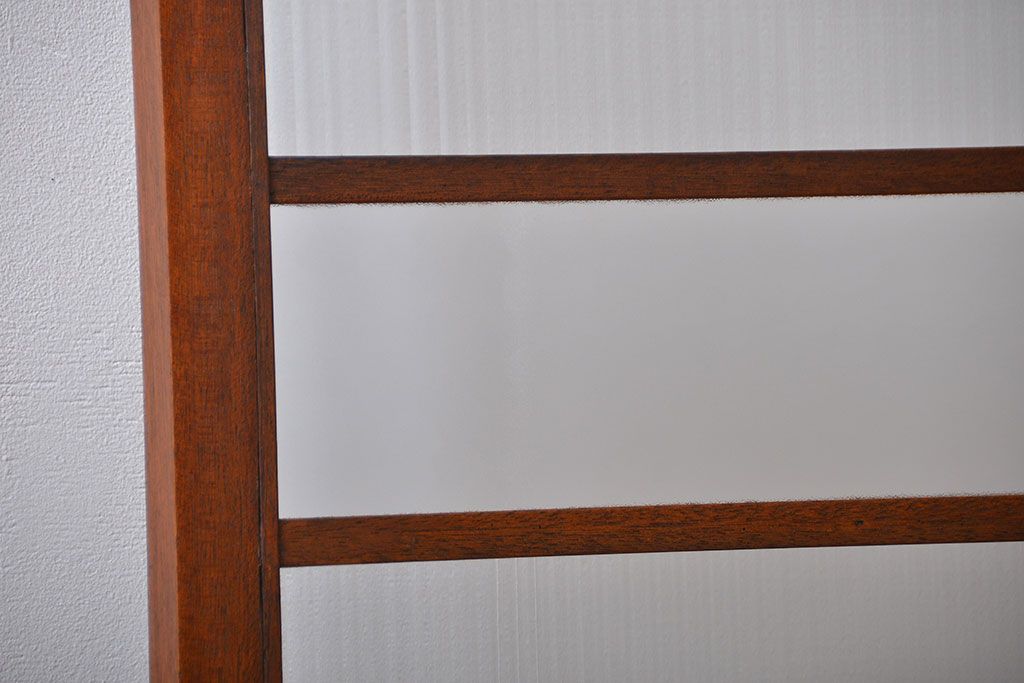 アンティーク　モールガラスとデザインガラス入りのガラス戸