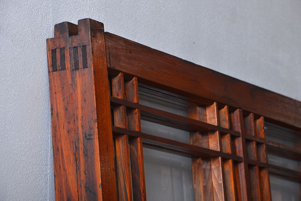 アンティーク お洒落なデザインのガラス格子戸