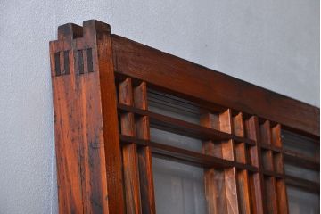 アンティーク お洒落なデザインのガラス格子戸