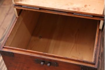 アンティーク家具　古民具・骨董 収納箱(ハサミ箱)(1)