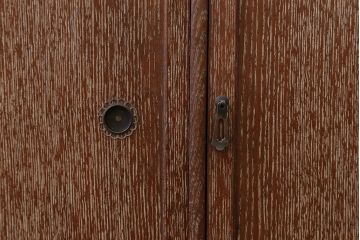 レトロ家具　昭和レトロ 優しい色合いの茶箪笥