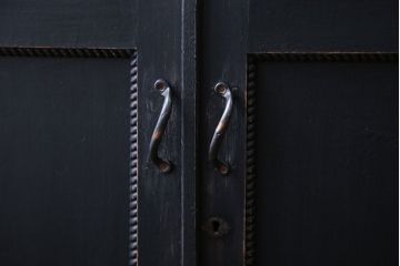 レトロ家具　昭和レトロ　色ガラス入り本箱