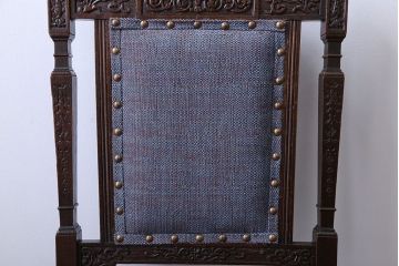 アンティーク家具　特上!イギリスアンティーク　オーク材　彫刻が美麗なチェア