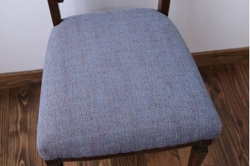 アンティーク家具　特上!イギリスアンティーク　オーク材　彫刻が美麗なチェア