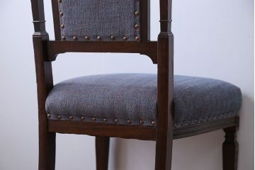 アンティーク家具　特上!イギリスアンティーク　オーク材　彫刻が美麗なチェア