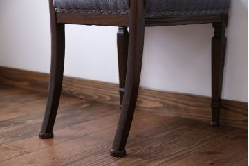 アンティーク家具　特上!イギリスアンティーク　オーク材　彫刻が美麗なチェア