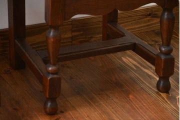 アンティーク家具　イギリスアンティーク オーク材　シックなダイニングチェア2脚セット(2)