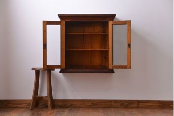 アンティーク家具　イギリスアンティーク 壁掛けカップボード