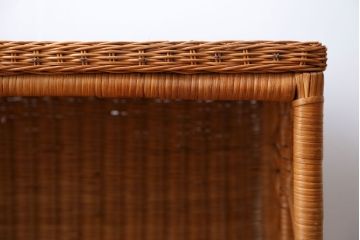 アンティーク家具　イギリスアンティーク　トウ(籐)でできたサイドテーブル