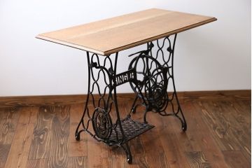 アンティーク家具　イギリスアンティーク オーク材!シンガーミシン脚テーブル(ミシン台)(2)