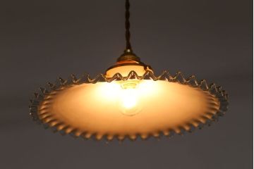 イギリスアンティーク　フリルシェード照明(1)