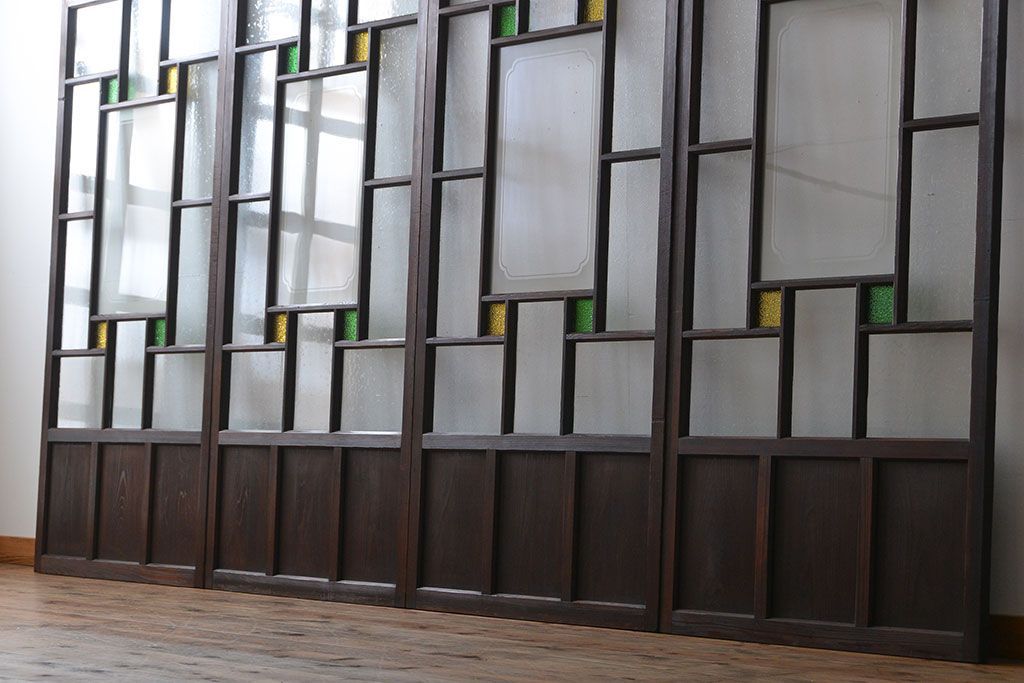 大正ロマン　色ガラス入り幾何学模様の引き戸4枚セット(1)