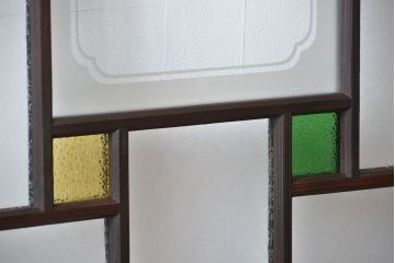 大正ロマン　色ガラス入り幾何学模様の引き戸2枚セット(4)