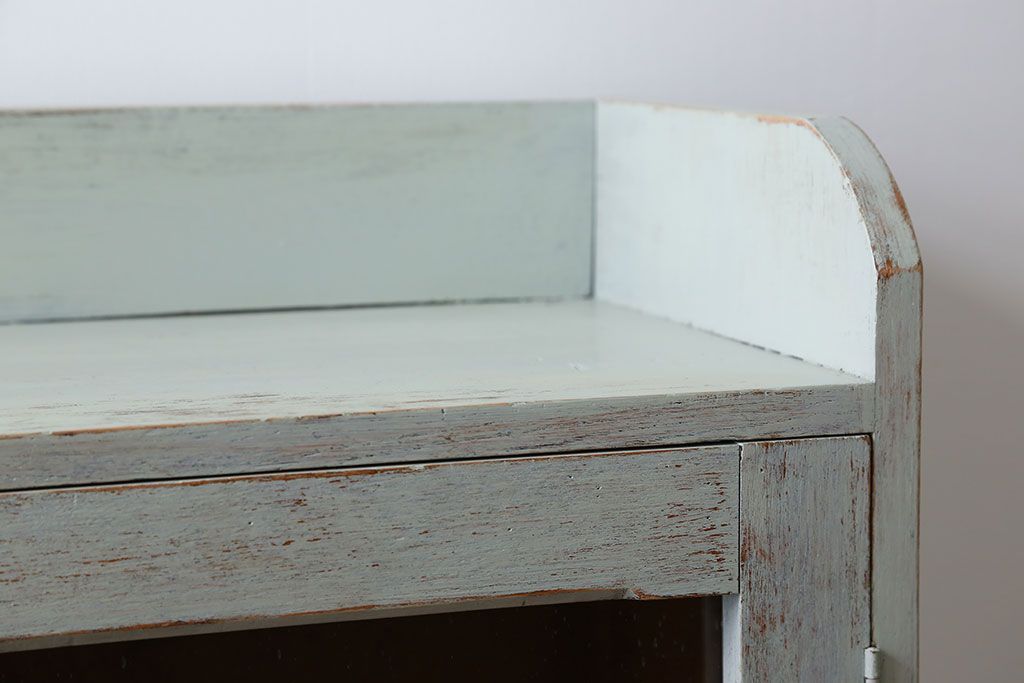 アンティーク家具　アンティーク 気泡ガラス入り!ペイントガラス戸本箱