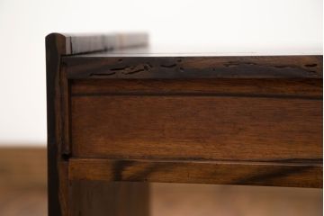 アンティーク家具　古民具・骨董 総黒柿材!独特な木目が美しい文机
