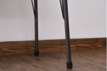 アンティーク家具　 天板一枚板　古材を使った鉄脚テーブル(3)