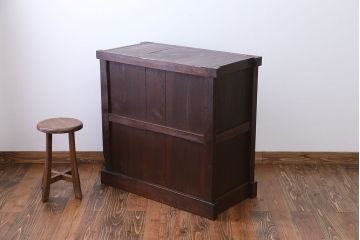アンティーク家具　古民具・骨董 前面桜材と欅材の帳場箪笥(時代箪笥)(2)