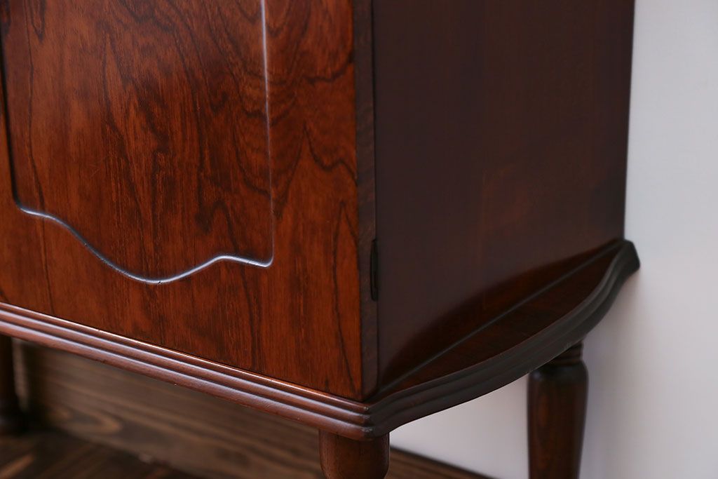 中古　ビンテージ　ブラックチェリー材　飾り棚(ウッドシェルフ)