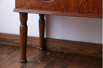 中古　ビンテージ　ブラックチェリー材　飾り棚(ウッドシェルフ)