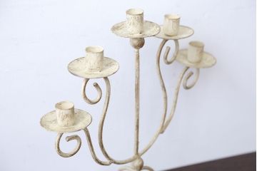 アンティーク雑貨　イギリスアンティーク　シャビーでおしゃれなアイアンキャンドルスタンド