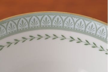 アンティーク　ロイヤルドルトン(BERKSHIRE)カップ&ソーサー 皿など24点(洋食器)