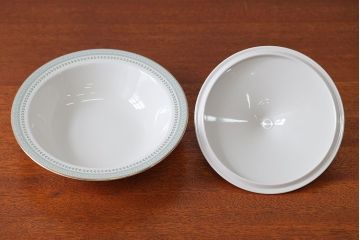 アンティーク　ロイヤルドルトン(BERKSHIRE)カップ&ソーサー 皿など24点(洋食器)