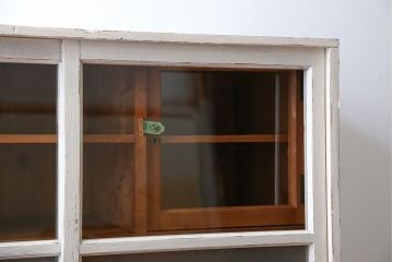 アンティーク家具　アンティークペイントガラス戸収納棚