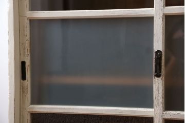 アンティーク家具　アンティークペイントガラス戸収納棚