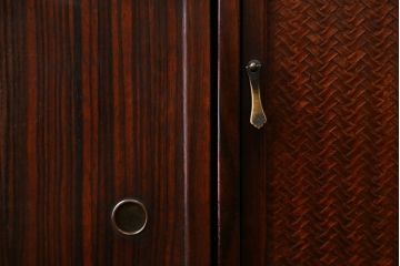 アンティーク家具　古民具・骨董 前面黒檀!上質な茶箪笥(飾り棚)