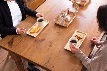 イギリスアンティーク　美品　ダイニングテーブル