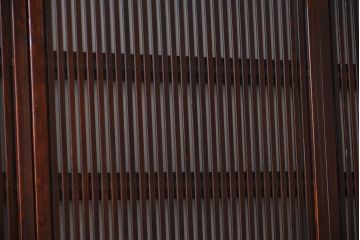 古民具・骨董 杉材!杢目が美しい裏ガラス付き格子戸4枚セット