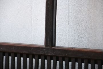 古民具・骨董 シックな裏障子付き格子戸4枚セット(1)