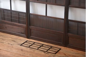 古民具・骨董 シックな裏障子付き格子戸4枚セット(1)