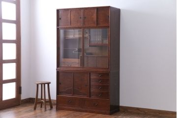 アンティーク家具　前面欅張り!大きな茶箪笥