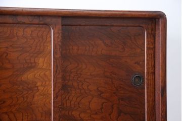 アンティーク家具　前面欅張り!大きな茶箪笥