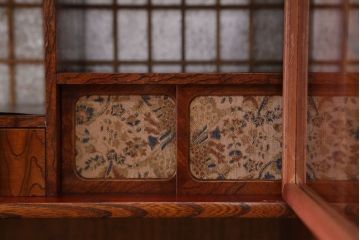 アンティーク家具　前面欅張り!大きな茶箪笥